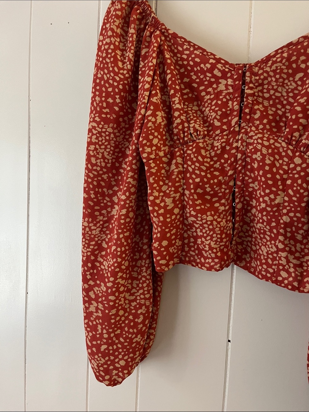 Womens Off-Shoulder Long Sleeve Crop Top - Rust Spot Print - Picture 3 of 13